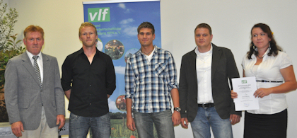 Köln-Auweiler: 2. Preis (v.l.n.r.) Helmut Dresbach (Stellvertretender Vorsitzender des VLF NRW), Dirk Freischem, Joachim Ley, Sebastian Schäfer, Nadine Ehl